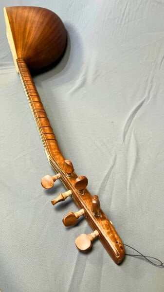 Uzun Sap Yaprak Maun Profesyonel Bağlama | El Yapımı Mat Cila Bağlama | Telli Çalgı Yapım