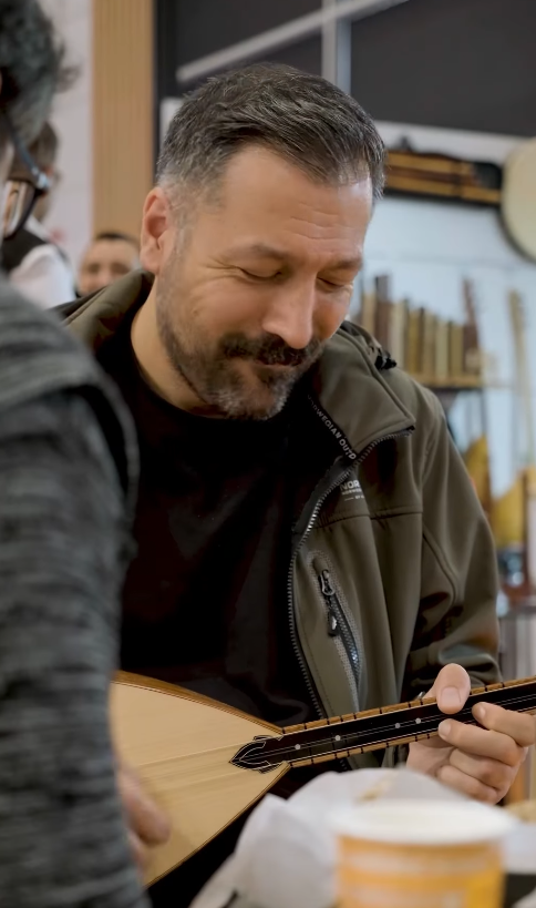 Yeni Başlayanlar İçin Hangi Bağlama Uygundur? Doğru Seçim Rehberi