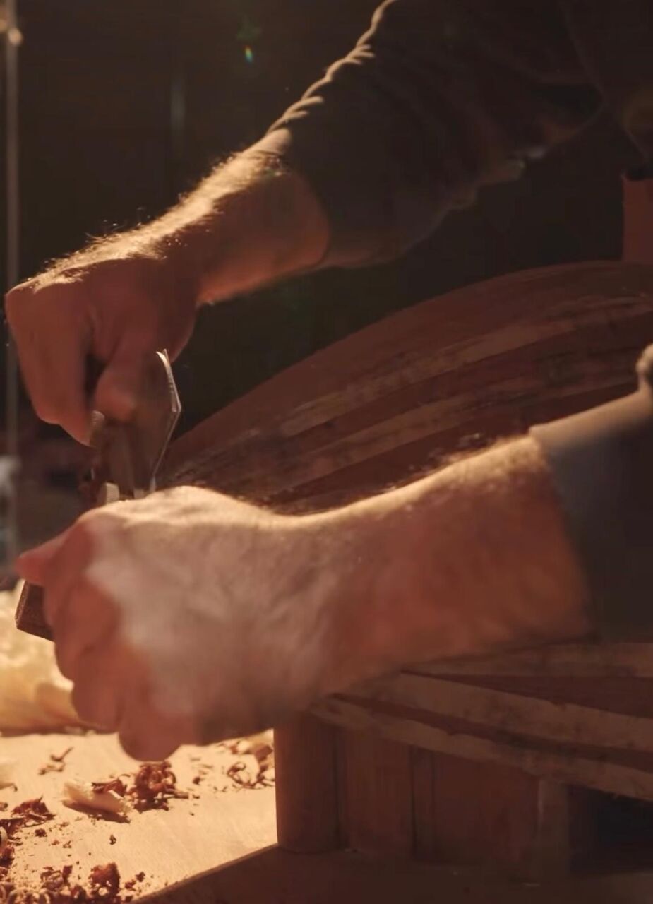 El Yapımı Bağlamanın Ruhunu Taşıyan Atölye: Telli Çalgı Yapım Hikâyesi