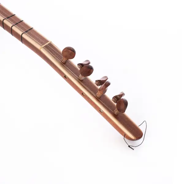 Uzun Sap Oyma Dut Divan Bağlama