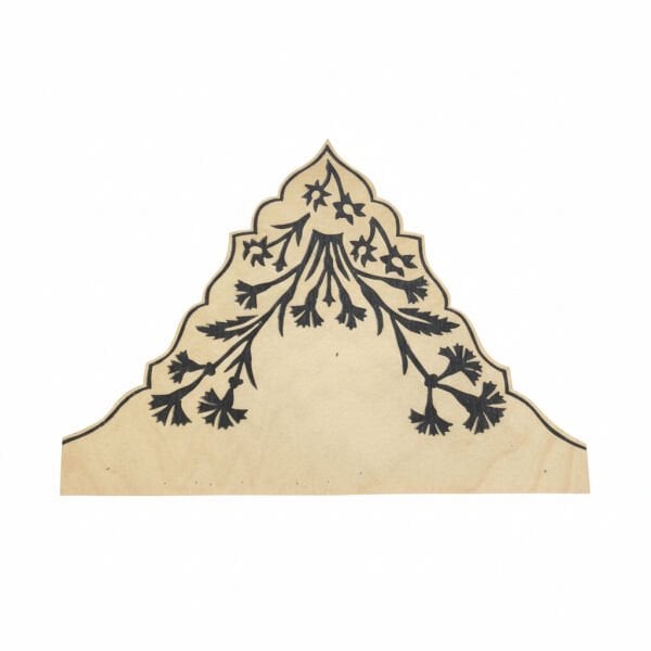 Weißer Mahagoni-Bodenbelag mit konturiertem Nelkenmotiv