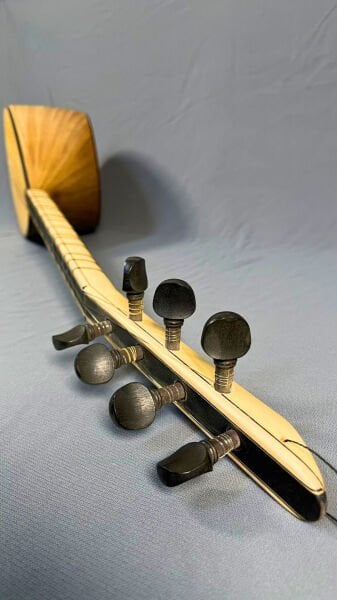 Kısa Sap Yaprak Karaağaç Kesik Tekne Profesyonel Bağlama 41 cm | Professional Short Neck Elm Wood Cut Bowl Baglama 41 cm