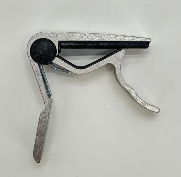 Bağlama ve Gitar Kelepçesi