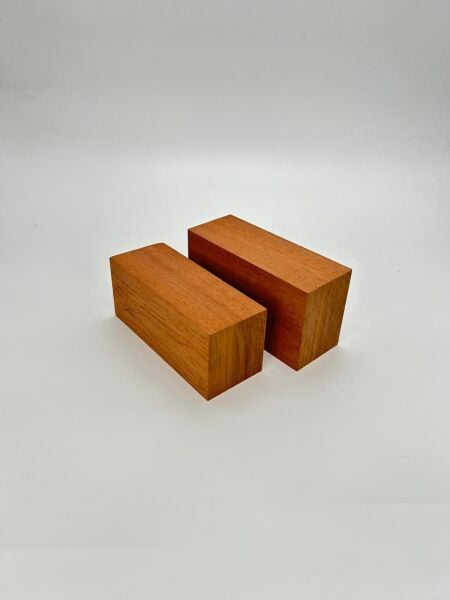 Doğal Güzelliği ve Dayanıklılığıyla Maun Ağacı Ahşap Bloklar – Hobi ve El Sanatları İçin