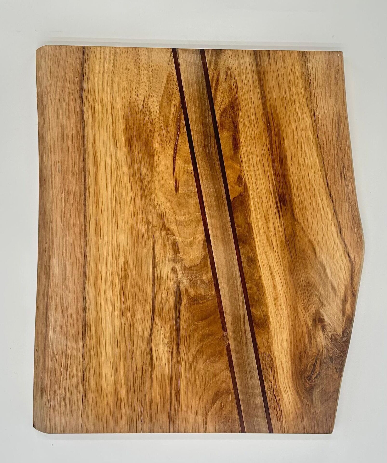 Doğal Meşe Kesme Tahtası – El Yapımı, Şık ve Dayanıklı Tasarım - Natural Oak Cutting Board – Handcrafted, Stylish and Durable Design