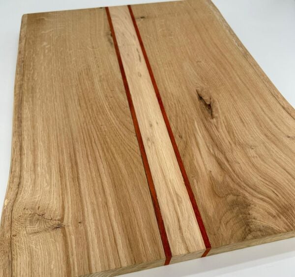 Doğal Meşe Kesme Tahtası – El Yapımı, Şık ve Dayanıklı Tasarım