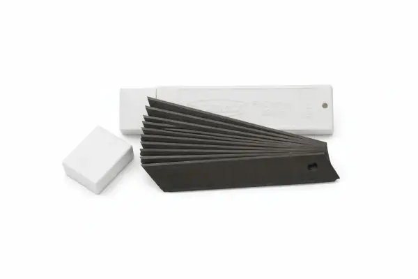 Maket Bıçağı Yedeği – 18 mm Kırılabilir Bıçak (Profesyonel)